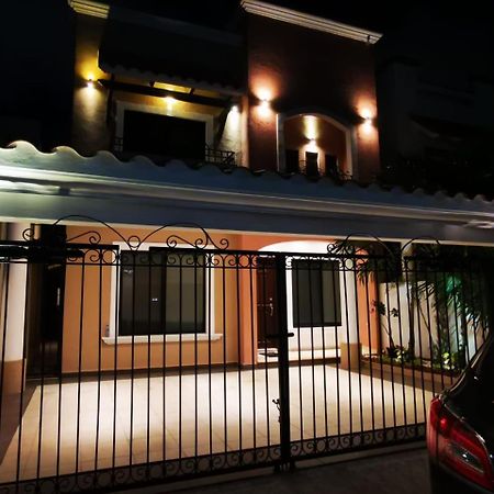 Cozy Home With Private Pool كانكون المظهر الخارجي الصورة